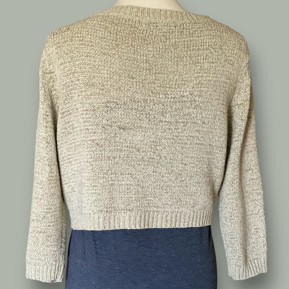 🌟HOST PICK🌟 August Silk Cardigan - Picture 3 of 13